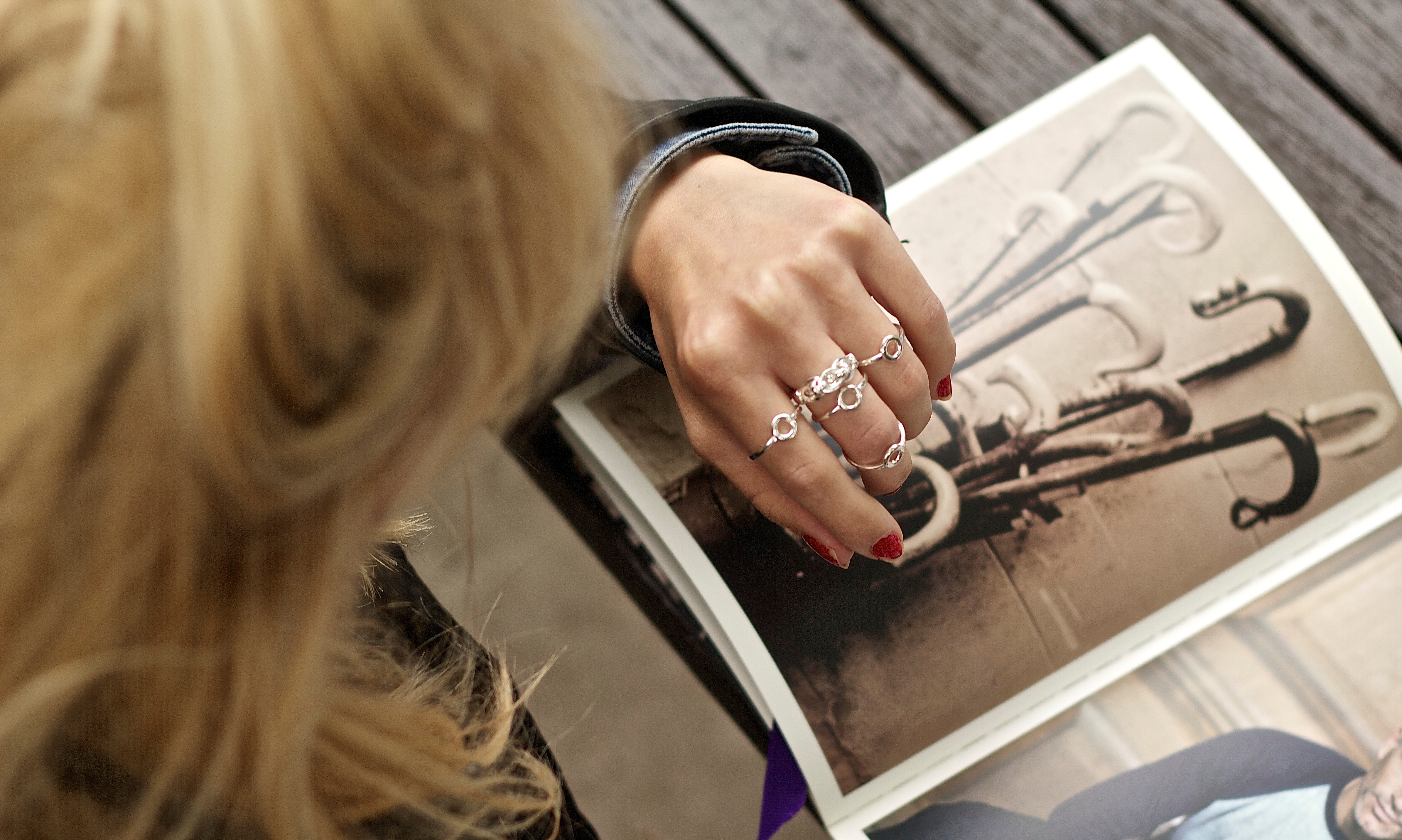 How to: Wear multiple rings for ultimate glamour - BrandAlley Blog