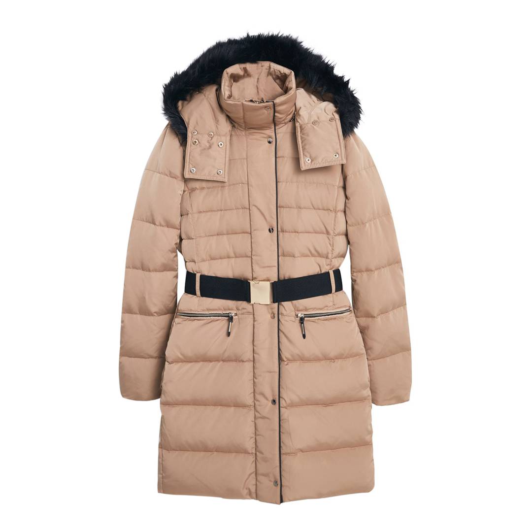 This is a perfect addition to your wardrobe, with the puffer coat trend blo...