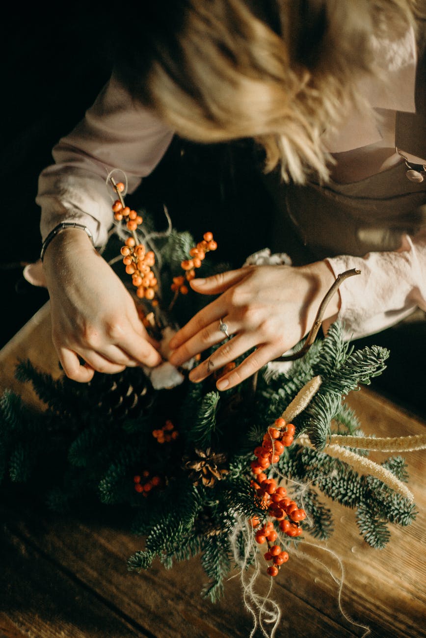 Christmas wreath table centrepiece