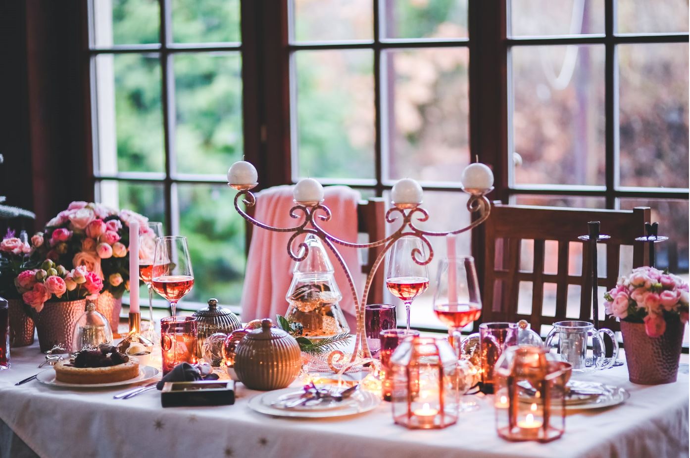 christmas table decorations