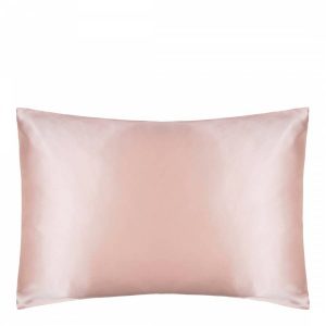 sleep sanctuary, silk pillowcase