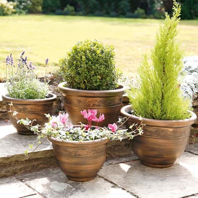 Pack of 4 Antique Planters