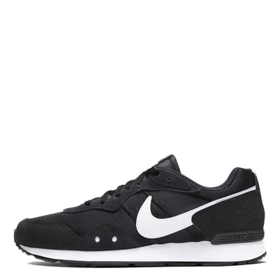 Men's Black/White Nike Venture Runner Trainers