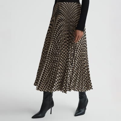 Black Elessia Mono Pleated Skirt 