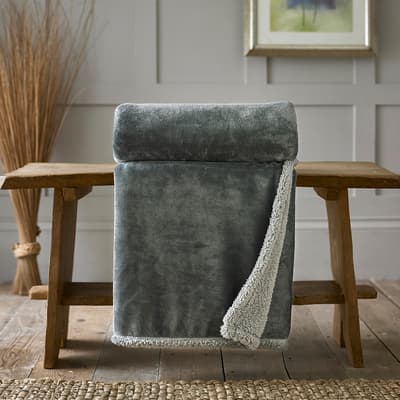 Blackbrook Throw 125x150cm, Charcoal/Platinum