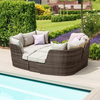 SAVE  £310 - Cheltenham Daybed / Brown