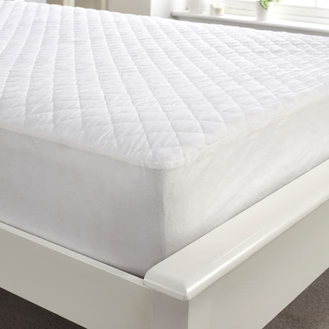 Downland Superbounce Super King Mattress Protector