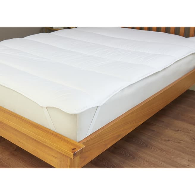 Earlys of Witney Anti-Allergenic Double Mattress Protector