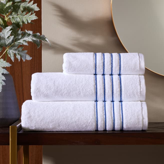 William Hunt Four Row Cord  Bath Towel, White/Navy