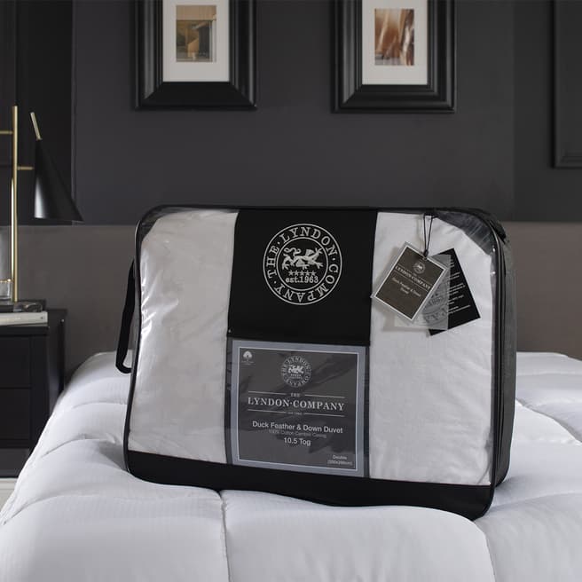 The Lyndon Company Duck Feather & Down Super King 10.5 Tog Duvet