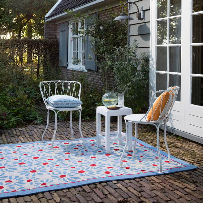 Laura Ashley Thorncliff Outdoor Rug 160x230cm, Sky Blue