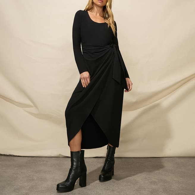 Ro & Zo Black Scoop Neck Wrap Jersey Dress