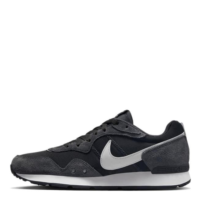 Nike Men's Grey/White Nike Venture Runner Trainers