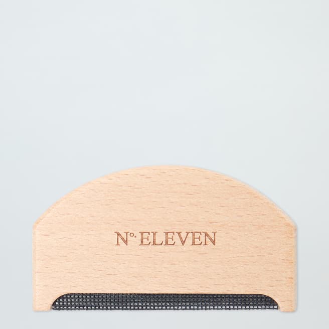 N°· Eleven Beech Wood Pilling Comb