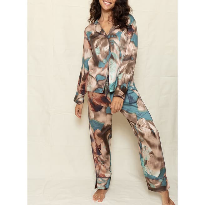 Fable & Eve Multi Soho Abstract Print Pyjama Set