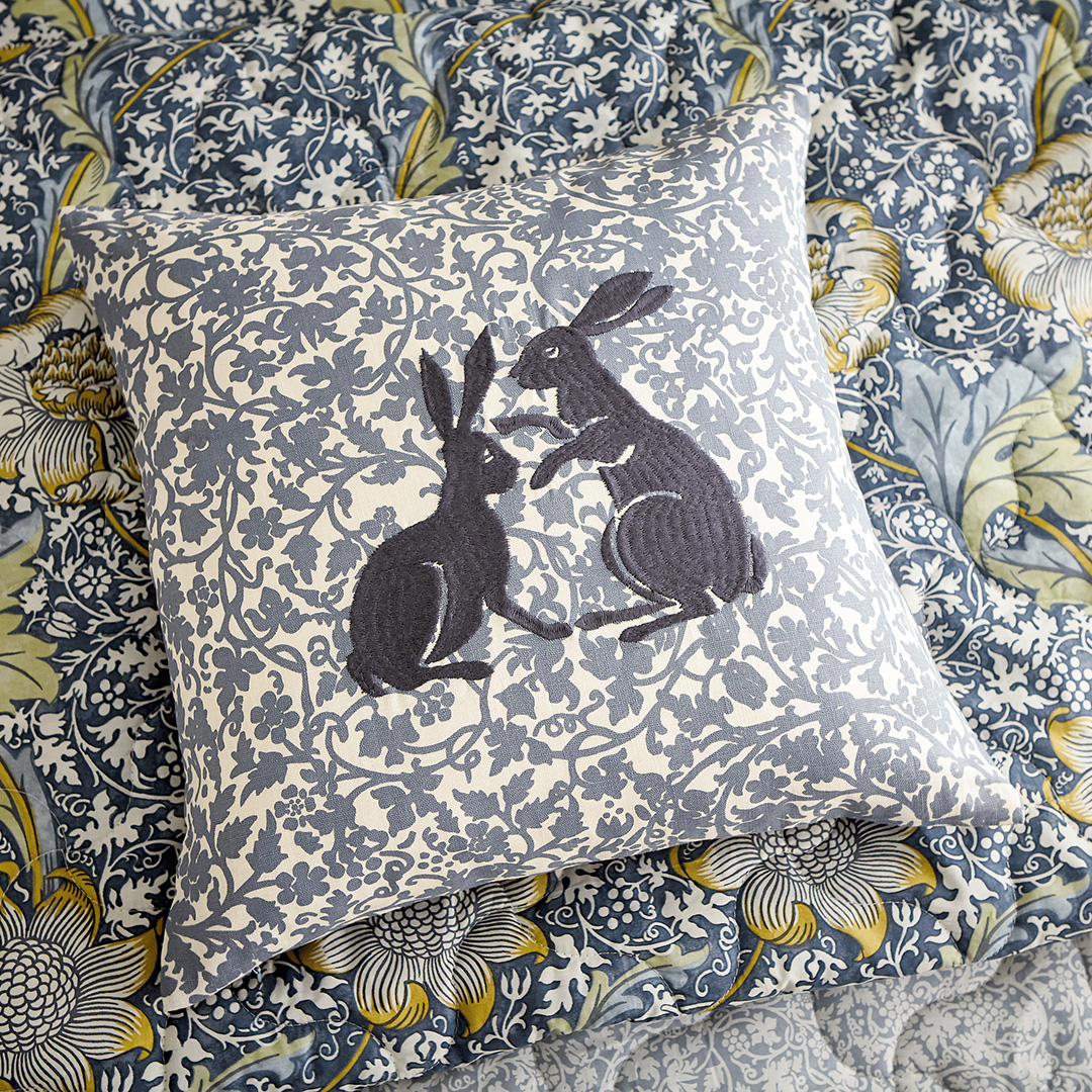 Kennet Cushion Indigo & Gold